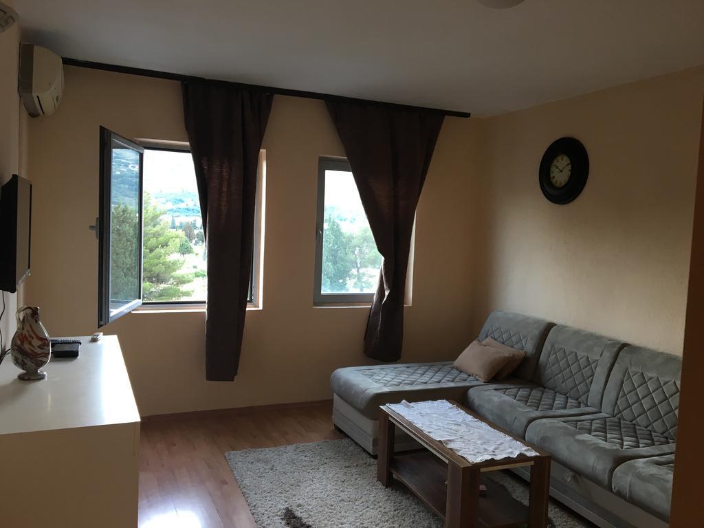 Mell Apartments Мостар Екстер'єр фото