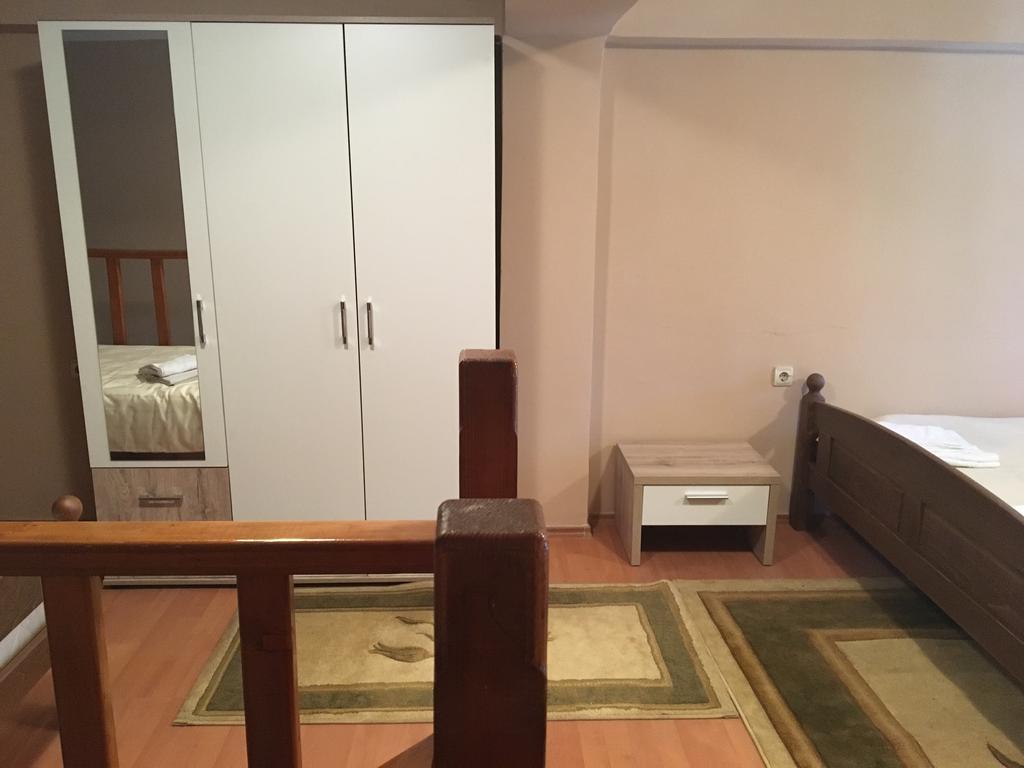 Mell Apartments Мостар Екстер'єр фото