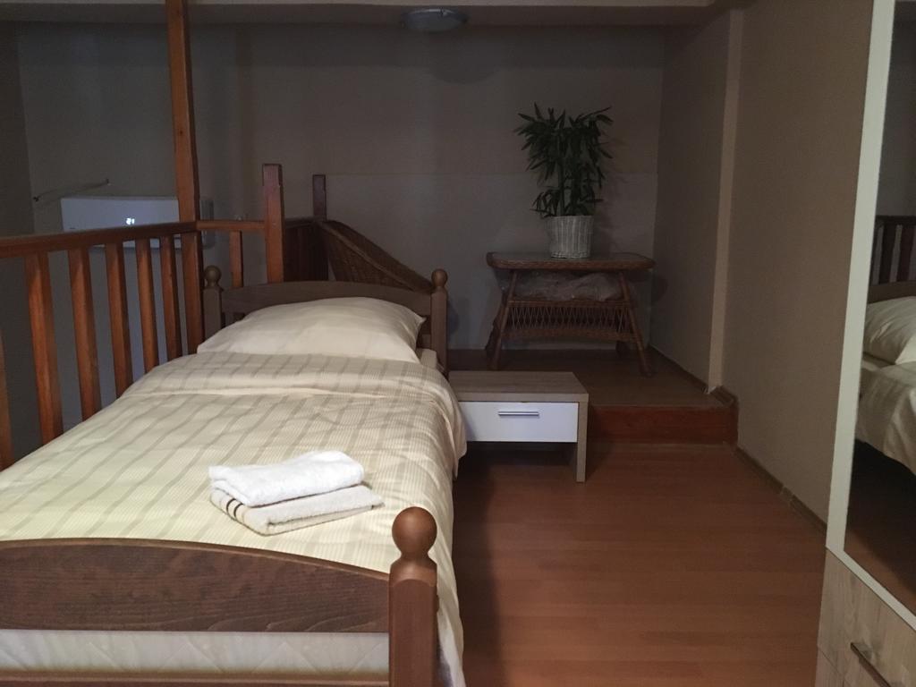Mell Apartments Мостар Екстер'єр фото