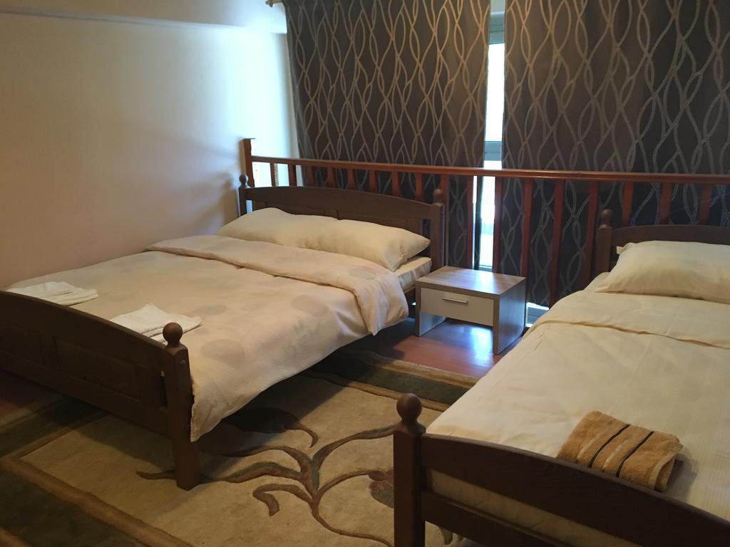 Mell Apartments Мостар Екстер'єр фото