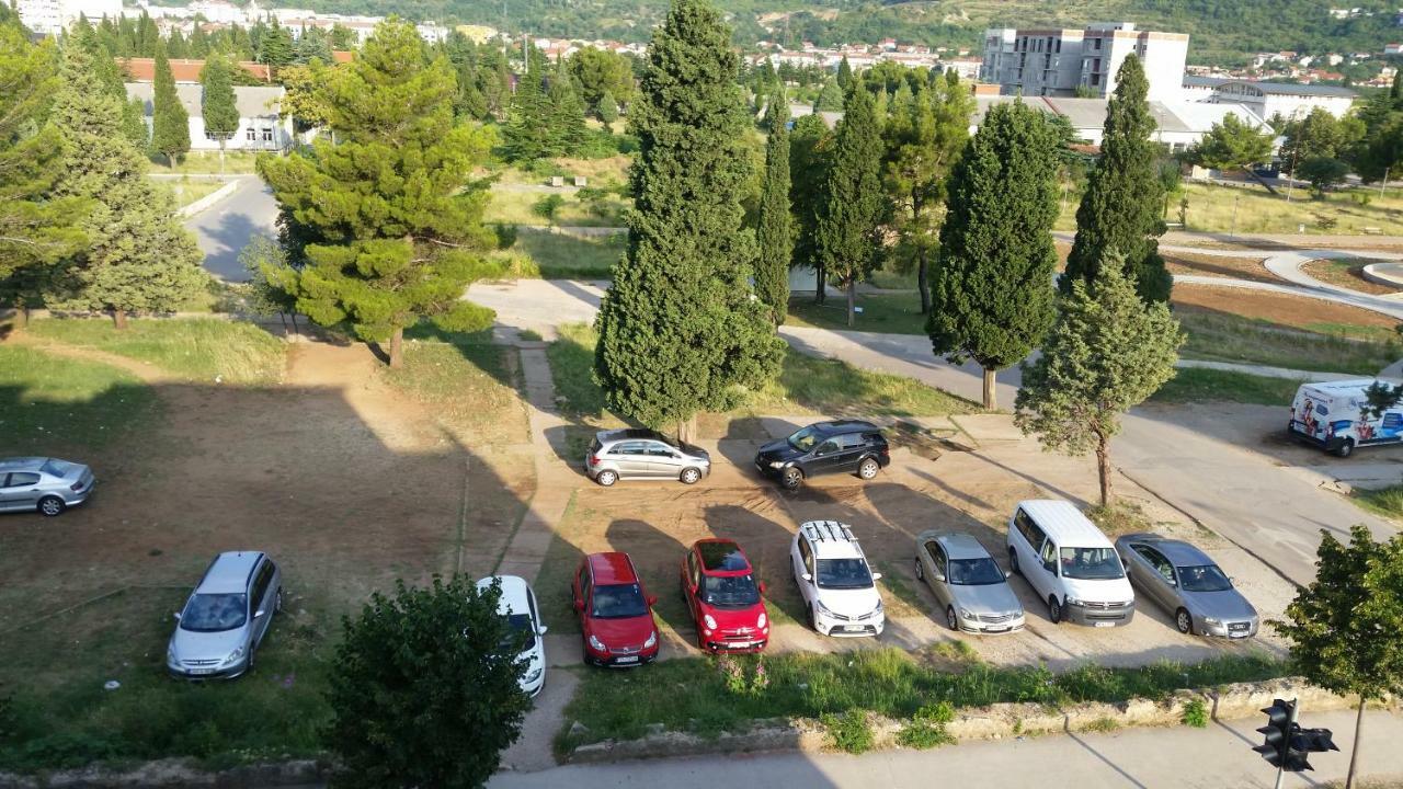 Mell Apartments Мостар Екстер'єр фото